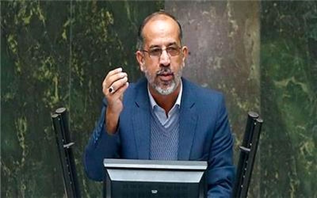 مردم مدام به من پیامک میزنند و از کمبود شیرخشک به شدت گلهمند هستند