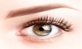 سرم روغن کرچک، داروی طبیعی تقویت مژه