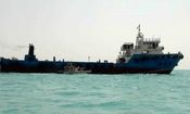 شناور حامل ۲ میلیون لیتر گازوئیل قاچاق در آب‌های بوشهر توقیف شد/ ۱۴ خدمه خارجی این شناور نیز که از ۲ کشور آسیایی بودند دستگیر شدند