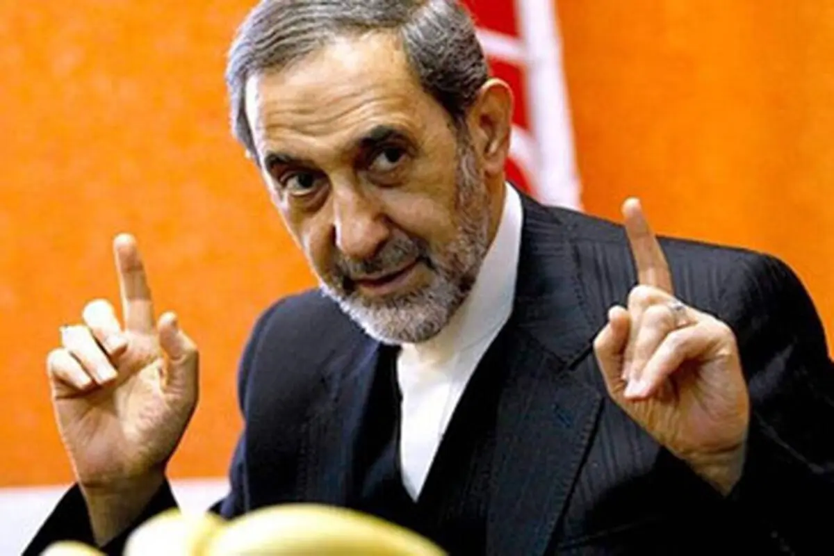 انتقاد روزنامه جمهوری اسلامی به اظهارات ولایتی درباره روس ها/ عبدی: فقط یک ذهن ساده انگار، موضع روسیه را ساده انگارانه معرفی می کند