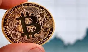 احتمال کاهش قیمت بیت‌کوین تا ۷۱۰۰۰ دلار