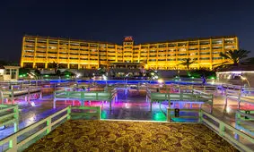 راهنمای کامل رزرو هتل در کیش