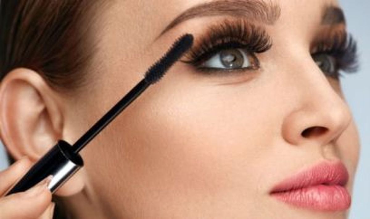 چگونه با ارایش جوان شویم؟