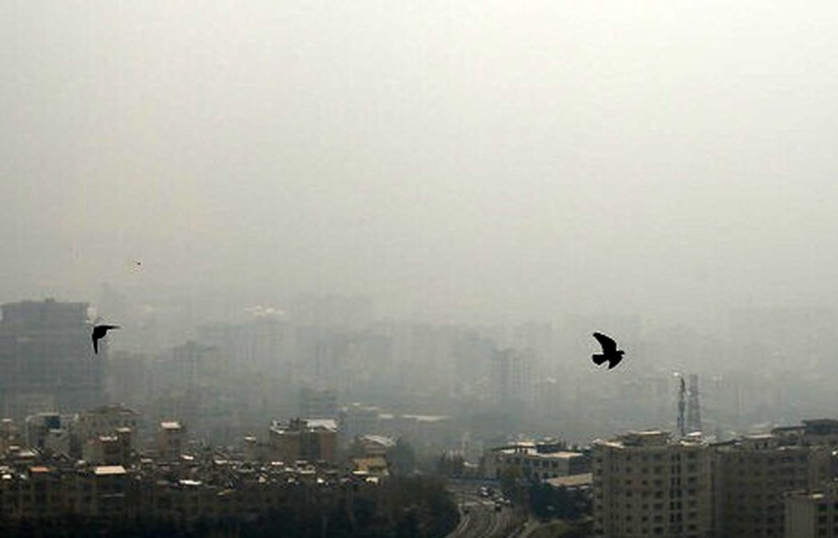وضعیت آلودگی هوا در ۵ کلانشهر کشور/ آلوده‌ترین شهر در سال گذشته