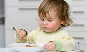 نکات مهم درباره تغذیه کودکانی که آلرژی غذایی دارند