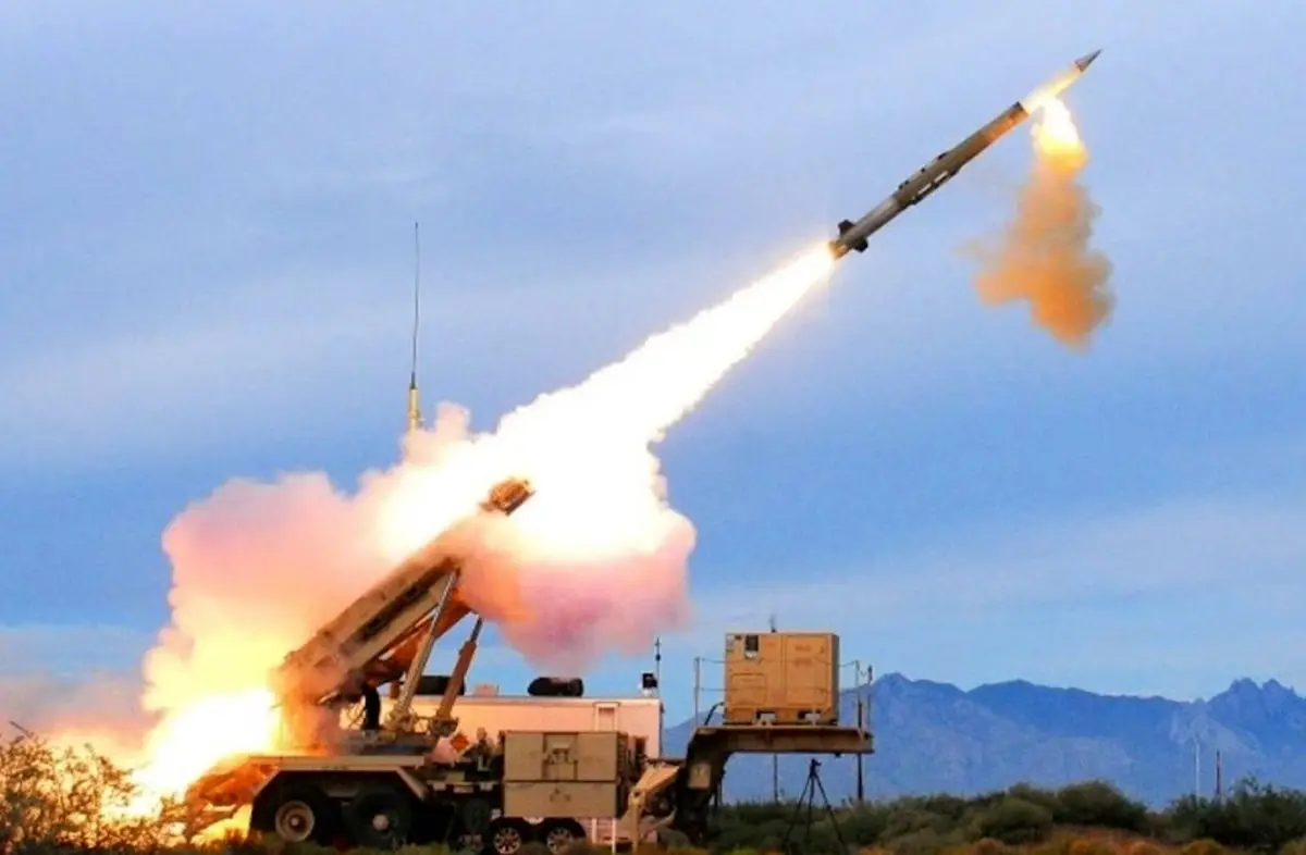 چین با هیجان «تخلیه ذخایر موشکی آمریکا» را تماشا می‌کند