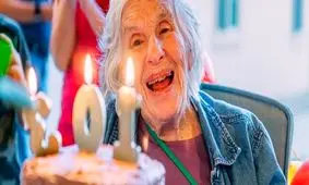 تنها ۱۰۰ سال اول زندگی سخت است!

