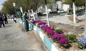 زندگی در تهران در جریان است
