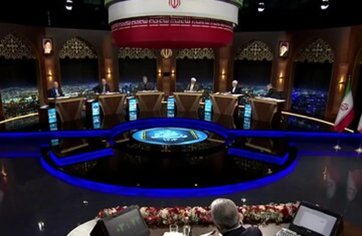 حملات تند قاضی زاده هاشمی به دولت روحانی/ اطرافیان پزشکیان مردم را می ترسانند!