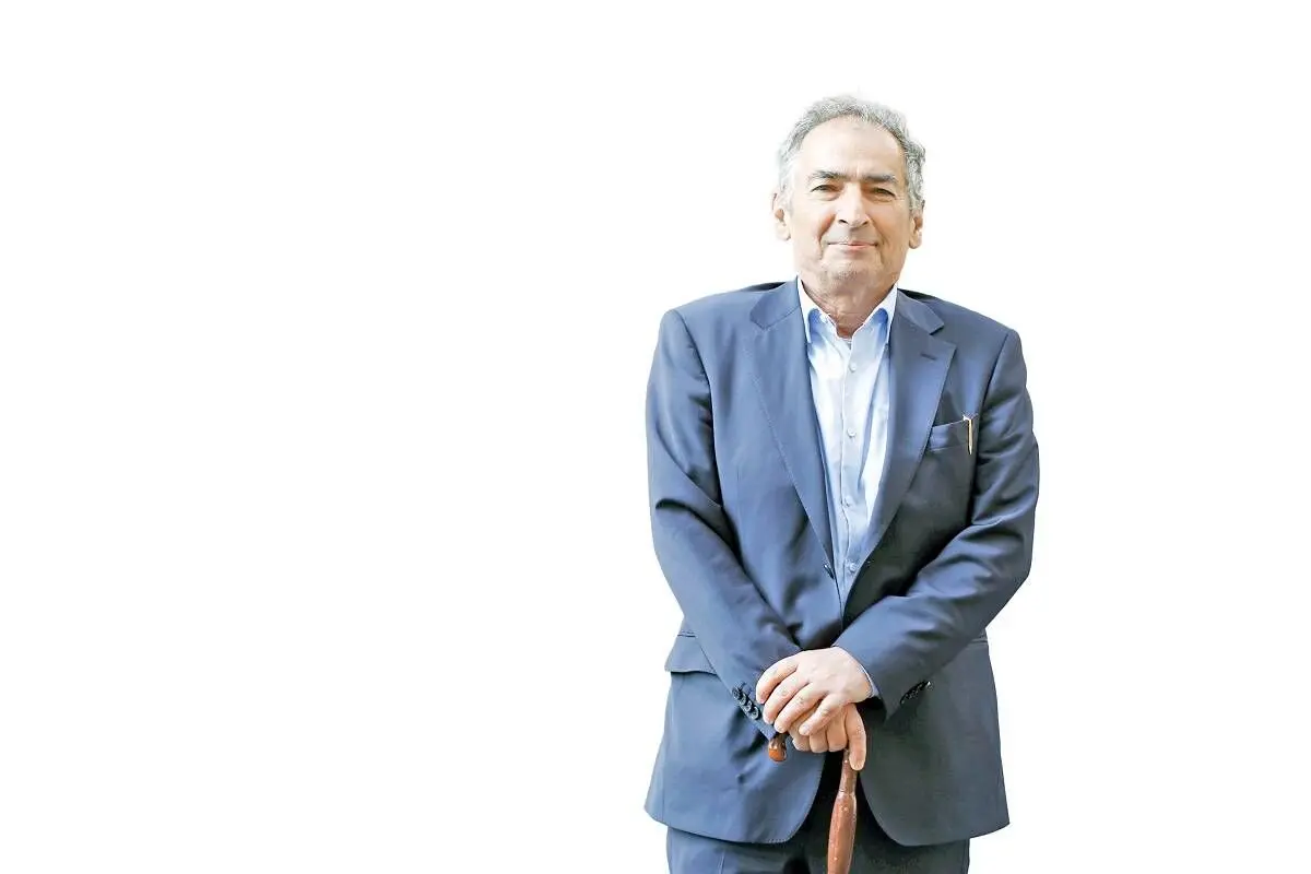 صادق زیباکلام: به جای رئیسی هر شخص دیگری بود، او را دم خورشید کباب می‌کردند

