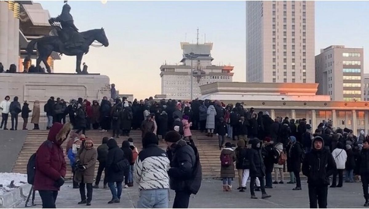 اعتراض مردم به فساد و دزدی بزرگ حکومت در مغولستان 