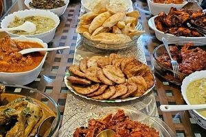 سنت ۷۰۰ ساله «نازپروردن داماد» در هند!