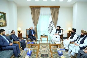 دیدار وزیر خارجه طالبان با نماینده ویژه رئیسی در امور افغانستان

