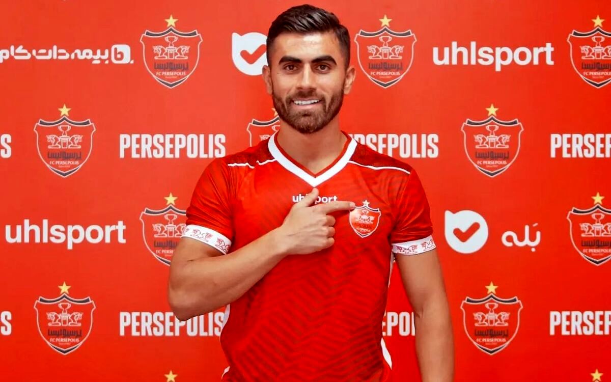 پای فیفا به ماجرای خرید جنجالی پرسپولیس باز شد/ ذوب آهن به دنبال محروم کردن پرسپولیس