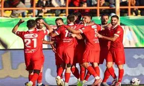 پرسپولیس با بُرد و صدرنشینی موقتی به دربی رسید/ ارونوف باز هم ناجی شد

