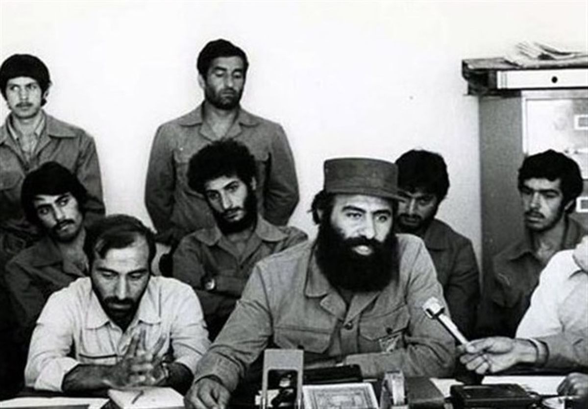 سپاه پاسداران اعضای خود را از مداخله در راهپیمایی ها بر حذر داشت/ عکس
