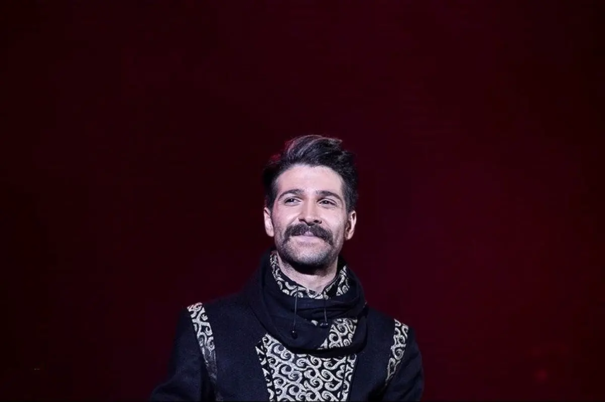 تصاویری از حضور هنرمندان در مراسم خاکسپاری حمید هیراد