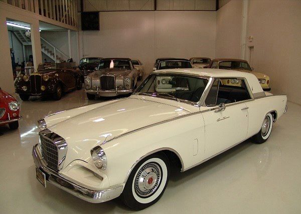 ستاره‌ای از دهه 60: Studebaker Gran Tourismo Hawk 1962