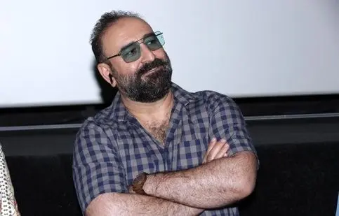 مهران احمدی: اولین موشک در جنگ ۱۲ روزه دم در خانه ما خورد