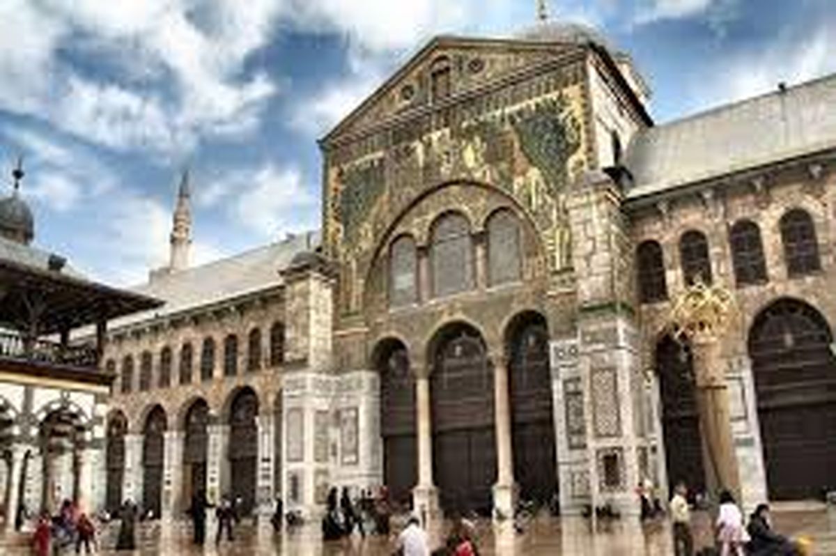 دهها مصدوم و سه کشته در مسجد اموی دمشق / ویدئو