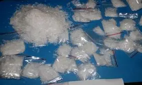 توقیف محموله بزرگ مواد مخدر در کرج‌ و کشف یک تن و ۲۰۰ کیلوگرم ‌شیشه‌