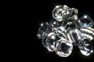 چطور الماس می‌تواند به تشخیص سرطان سینه کمک کند؟