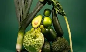 کشف تاثیر اسفناج و بادام روی مغز