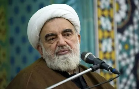 آیت الله جاودان: جان رهبر انقلاب در خطر است، به حضرت زینب توسل کنید/ ویدئو