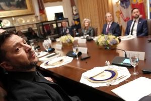 زلنسکی به ترامپ: تحریم روسیه کافی نیست؛ موشک دوربرد به ما بدهید