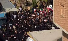 تداوم اعتراضات دانشجویان در چندین دانشگاه کشور/ ویدئویی از صف آرایی 2 گروه از دانشجویان دختر مقابل هم در دانشگاه الزهرا