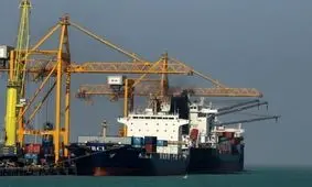 صادرات نفت ایران به بیش از ۲.۲ میلیون بشکه در روز رسیده است