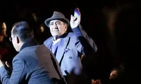 از گلاب آدینه تا رضا بایک؛ تصاویری از هنرمندان در جشن حافظ