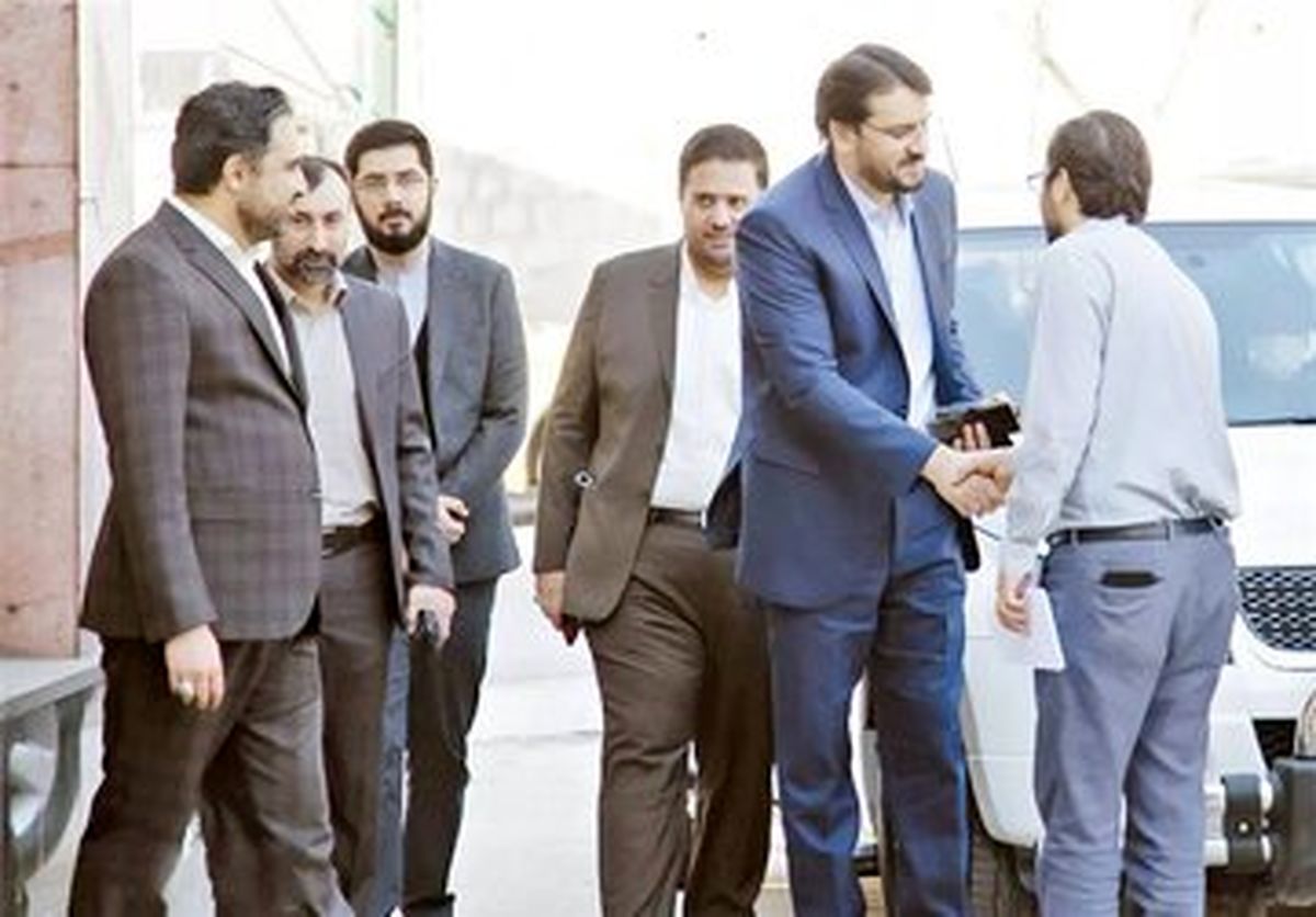 تجربه ۱۷ سال پیش احمدی نژادی ها تکرار می‌شود؟