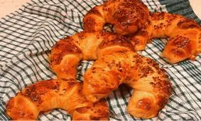 طرز تهیه نان پنیری ترکیه ساده و خوش طعم