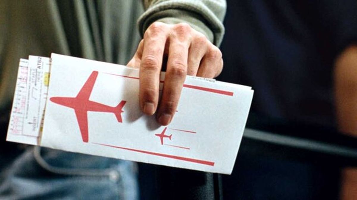 نرخ بلیت هواپیما برای مسافران غیرایرانی، دلاری شد!