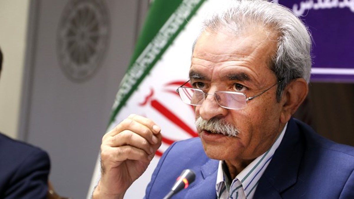 حس درماندگی دارم از اینکه چنین مجلس و دولتی کشور را اداره میکنند/ نمایندگان خیلی افراد خالی هستند و نیازمند این هستند که چیزی پای تریبون بگویند/ ویدئو