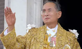 ملکه الیزابت به رتبه دوم طولانی ترین دوران سلطنت در تاریخ مدرن صعود کرد