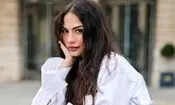 بازیگر زن معروف با لباس عروس به جشنواره آمد 