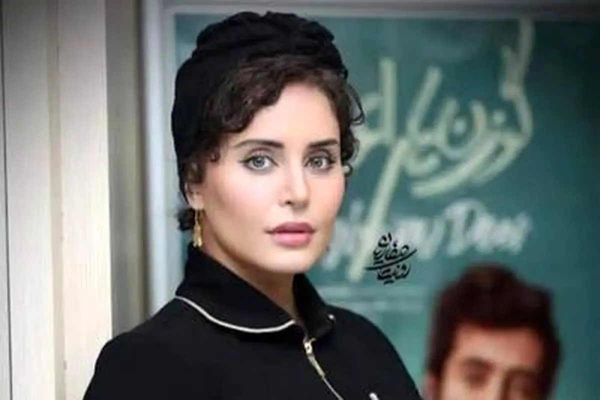  سفر در زمان؛ «الناز شاکردوست» در سفر اروپا و در یک خودروی کوچک؛ سال 98 