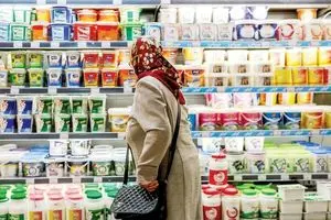 تحریم خرید لبنیات توسط مردم جواب داد؛ قیمت محصولات لبنی باید از فردا کاهش یابد