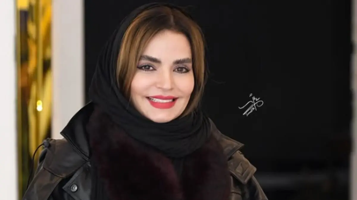  استایل تابستانی سپیده خداوردی با رنگ های شاد در سفر کیش
