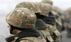 جمهوری آذربایجان ۸ نظامی ارمنی را به ارمنستان تحویل داد

