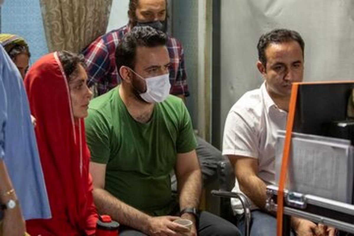 الناز شاکردوست با چهرهای متفاوت روی پوستر «آخرین تولد»