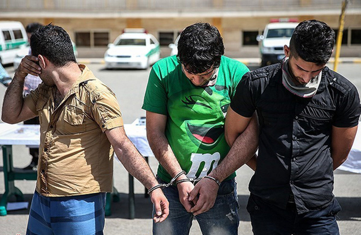 ۳۱۸ نفر از اراذل و اوباش استان کرمان در دام پلیس افتادند
