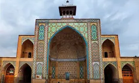 درهای بسته مسجد جامع قزوین در نوروز 1404؛ محرومیت گردشگران از تاریخ