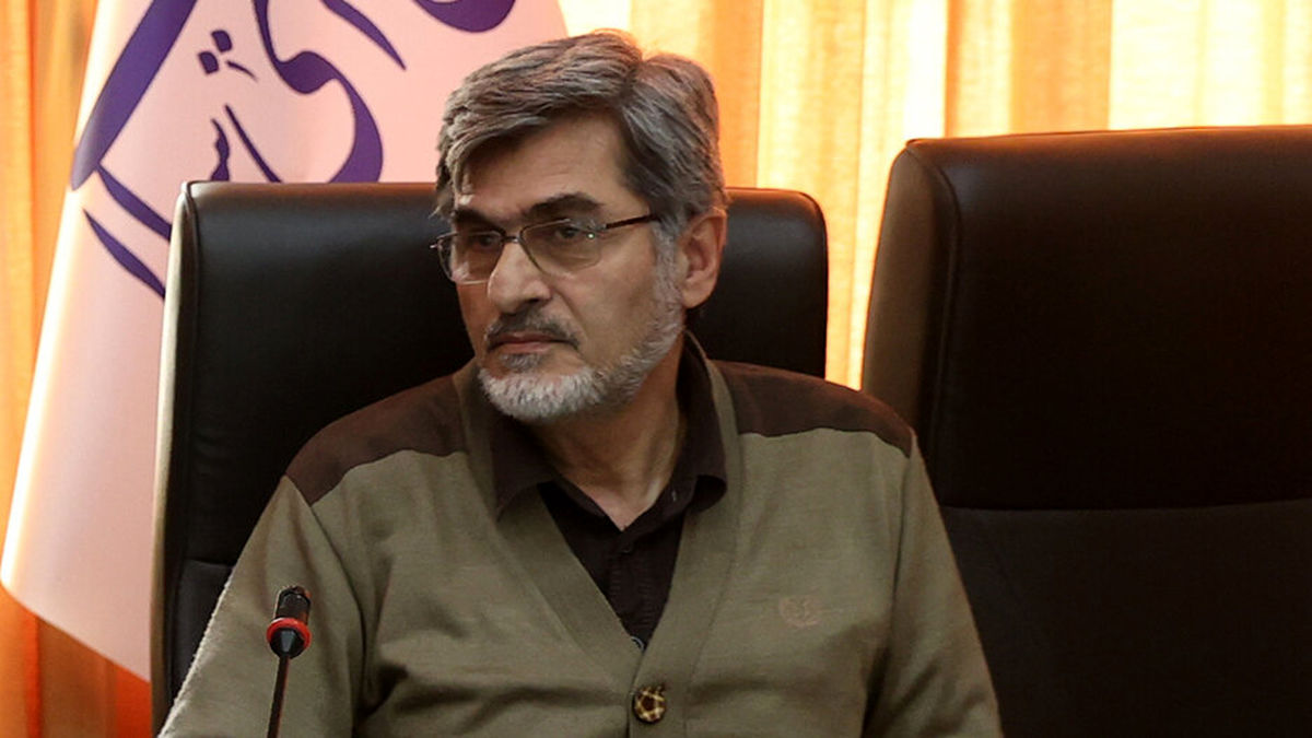 حسن روحانی بیشترین صدمات را به جمهوری اسلامی زده است/ معاون پزشکیان گفت چشم افراد بسیاری در اغتشاشات کور شده است و نظام را به خونریز بودن متهم کرد/ سال 1376 به خاتمی رای دادم و هاشمیچی نبودم/ در خانواده مذهبی بزرگ شدم و اعتقاد ما، نفرت از رژیم شاه بود