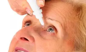خطر پارگی شبکیه با مصرف این قطره چشم