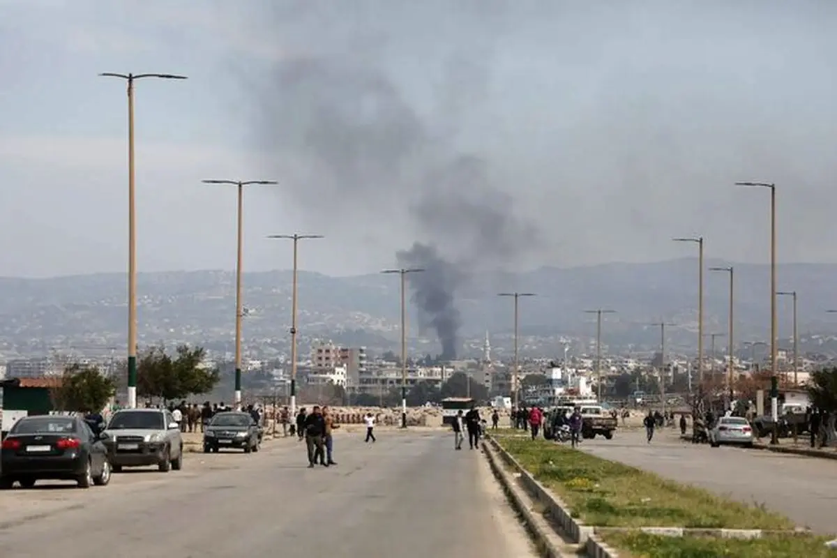 تظاهرات گسترده علویان سوریه علیه دولت جولانی/ تیراندازی به سمت معترضان