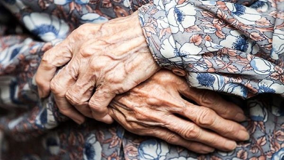 این 5 علامت روی دستتان خبر از بیماری قلبی میدهد!