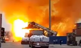 لحظه آهسته انفجار بندر رجایی در بندرعباس/ ویدئو